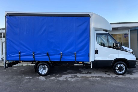 Iveco Daily 35C18HB Business Curtain Side Truck with Tail Lift 9
