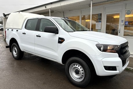 Ford Ranger XL 4x4 160 ps Double Cab Tdci - with Air Con & Canopy 5