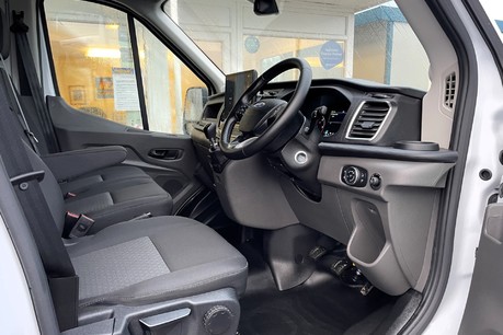 Ford Transit 350 RWD L3 H3 Trend 170 ps with Air Con 19