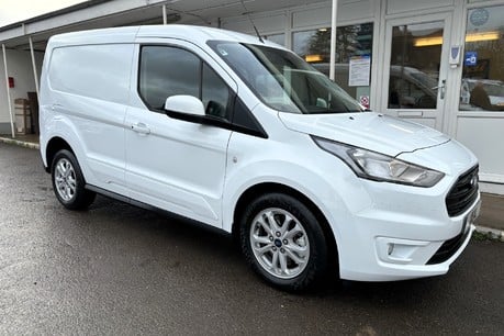 Ford Transit Connect 200 L1 Limited 120 ps Panel Van - New & Unregistered 5