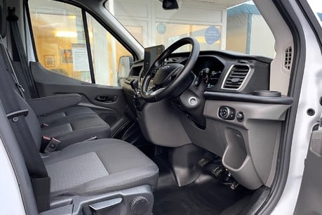 Ford Transit 350 Fwd L3 H3 Trend 170 ps with Air Con 19