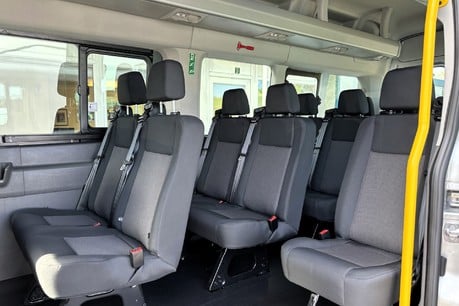 Ford Transit 460 L4 H3 170 ps Automatic 17 Seat Minibus 10