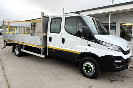 Iveco Daily 70C18 Crew Cab Dropside with Tail Lift - Air Con 5