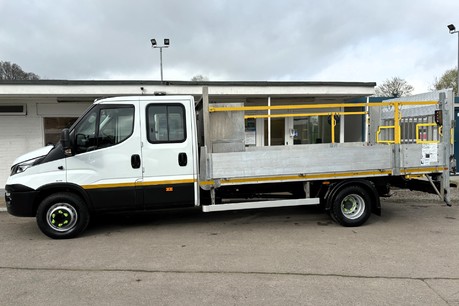 Iveco Daily 70C18 Crew Cab Dropside with Tail Lift - Air Con 8