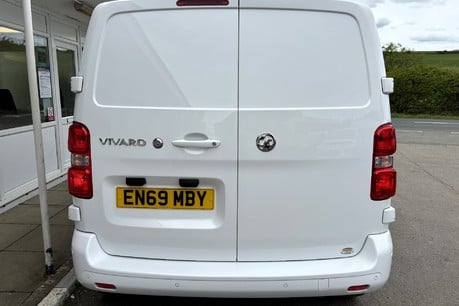 Vauxhall Vivaro L1H1 3100 180 ps Elite Panel Van - Automatic 15