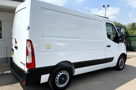 Vauxhall Movano L1H1 F3500 with Ionic Zero 0PPB Reach & Wash System 3