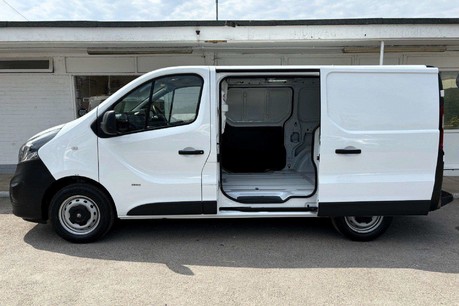 Vauxhall Vivaro 2900 CDTi Panel Van - Ex BT - Twin Side Doors 9