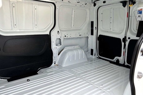 Vauxhall Vivaro 2900 CDTi Panel Van - Ex BT - Twin Side Doors 10