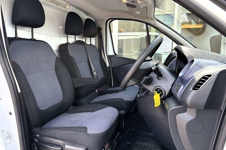 Vauxhall Vivaro 2900 CDTi Panel Van - Ex BT - Twin Side Doors 30