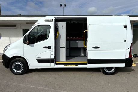 Vauxhall Movano L2H2 130 ps F3500 Mobile Workshop Van - Air Con 9