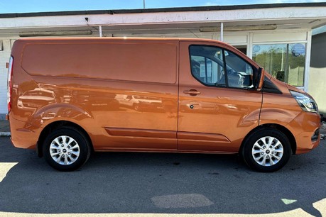 Ford Transit Custom 280 L1 Limited 130 ps Panel Van 11