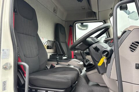 DAF LF 6.7 280 FA 18T Scaffold Lorry - 24ft Body - Manual / Air Suspension 4