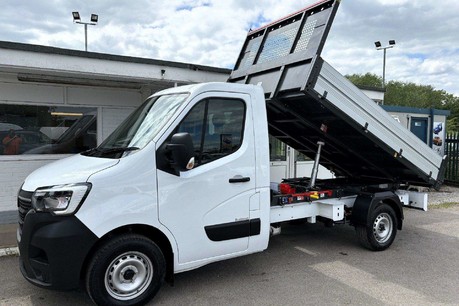 Renault Master ML35 130 ps Business Single Cab Tipper 1