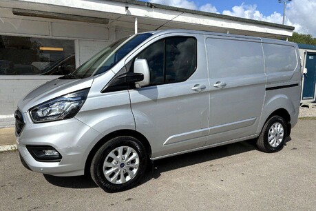 Ford Transit Custom 280 L1 Limited 130 ps Panel Van 1