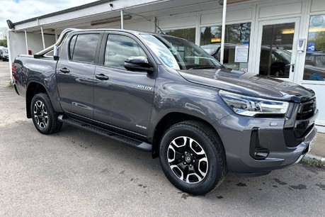 Toyota Hilux Invincible D-4D 4WD Double Cab Auto with Roller Shutter 5