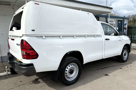 Toyota Hilux 2.4 Active D-4D 4WD Single Cab 4WD 3