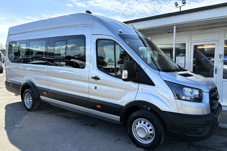 Ford Transit 460 L4H3 17 Seat Minibus - Auto 5