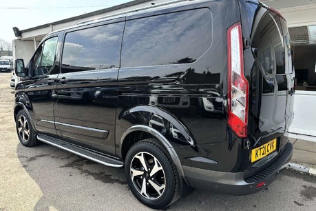 Ford Transit Custom 300 Active 130 ps with Sat Nav 6