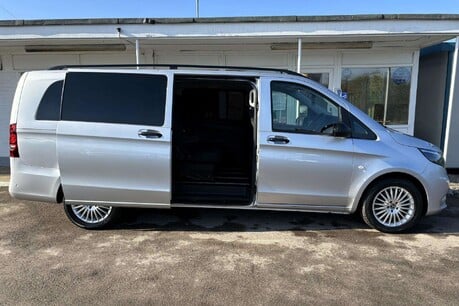 Mercedes-Benz Vito 119 Bluetec Tourer Select Auto 9 Seater 11