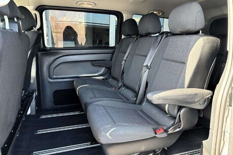 Mercedes-Benz Vito 119 Bluetec Tourer Select Auto 9 Seater 18