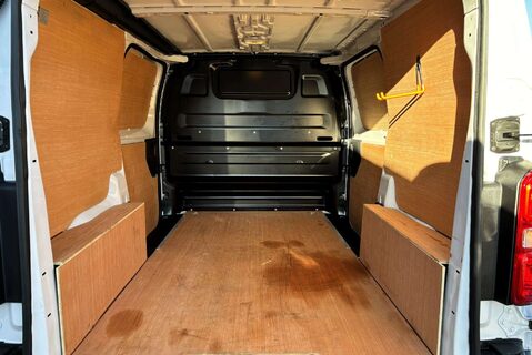 Peugeot Expert 1.5 Expert Professional Premium+ L1 Blue HDi 15