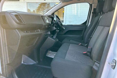 Peugeot Expert 1.5 Expert Professional Premium+ L1 Blue HDi 17