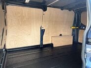 Ford Transit Custom 300 L2 170 ps Limited Panel Van - Power Invertor 9