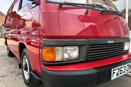 Nissan Urvan 2.0 E24 UrVan 20