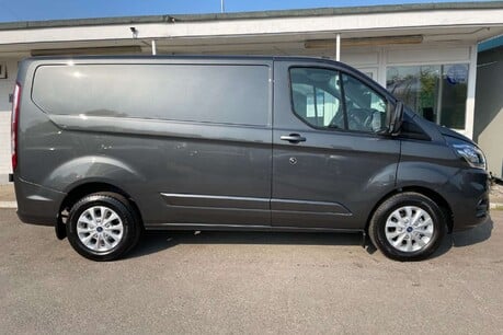 Ford Transit Custom 300 L1 Limited 170 ps EcoBlue with Sat Nav 11