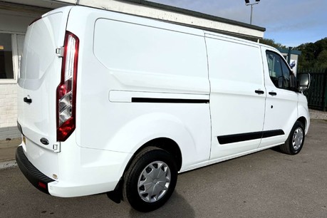 Ford Transit Custom 300 L2 Trend Panel Van - Air Con / Sat Nav / Twin Doors 3