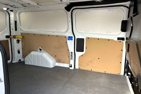 Ford Transit Custom 300 L2 Trend Panel Van - Air Con / Sat Nav / Twin Doors 13