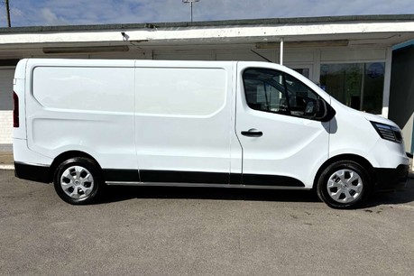 Renault Trafic 2.0 Trafic LL30 Business+ Blue dCi 11