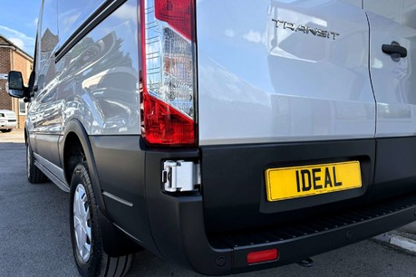 Ford Transit 350 L2 H2 Rwd Trend 130 ps Panel Van - Air Con & 360 Sensors 27