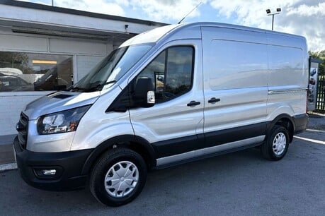 Ford Transit 350 L2 H2 Rwd Trend 130 ps Panel Van - Air Con & 360 Camera's 1