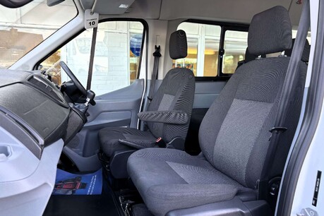 Ford Transit 460 L4 H3 17 Str Minibus with Air Con - Direct from MOD 28