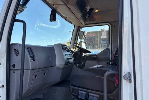 DAF LF 280 18T 22ft Scaffold Lorry - New Body - Air Susp 12