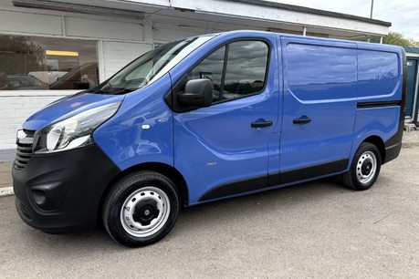 Vauxhall Vivaro 2900 L1 H1 115 ps Cdti Panel Van - Air Con - Ex MOD 1