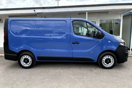 Vauxhall Vivaro 2900 L1 H1 115 ps Cdti Panel Van - Air Con - Ex MOD 10