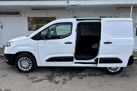 Toyota Proace City 1.5 L1 Icon 100ps Panel Van 9