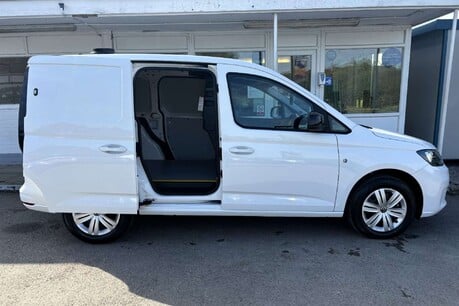 Volkswagen Caddy C20 Commerce+ Plus 122 ps Tdi DSG - Sat Nav 12