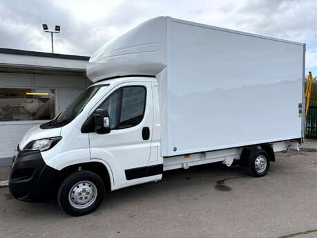 Peugeot Boxer 335 L4 165 ps Luton with Tail Lift - Air Con