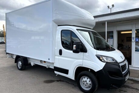 Peugeot Boxer 335 L4 165 ps Luton with Tail Lift - Air Con 5