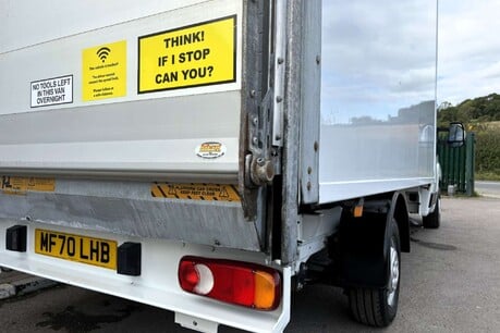 Peugeot Boxer 335 L4 165 ps Luton with Tail Lift - Air Con 23