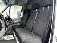Mercedes-Benz Sprinter 516 Cdi 4x4 Lwb Hr Panel Van - Tail Lift / Air Con 33