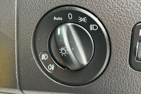 Mercedes-Benz Sprinter 516 Cdi 4x4 Lwb Hr Panel Van - Tail Lift / Air Con 36