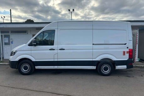 Volkswagen Crafter CR35 L2 H2 Trendline 140 ps Tdi with Tail Lift 8