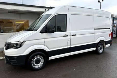 Volkswagen Crafter CR35 L2 H2 Trendline 140 ps Tdi with Tail Lift 1