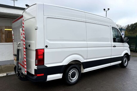 Volkswagen Crafter CR35 L2 H2 Trendline 140 ps Tdi with Tail Lift 3