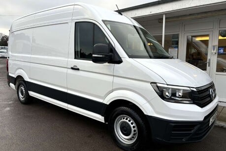 Volkswagen Crafter CR35 L2 H2 Trendline 140 ps Tdi with Tail Lift 5