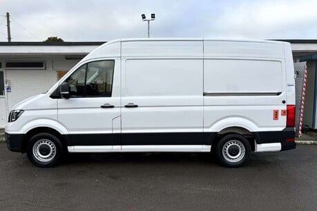 Volkswagen Crafter CR35 L2 H2 Trendline 140 ps Tdi with Tail Lift 8